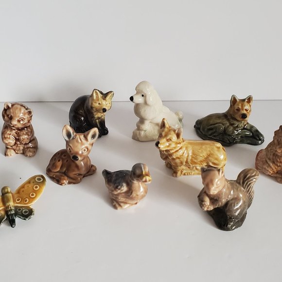 VINTAGE WADE ENGLAND Whimsies Collectible Mini Animal Ceramic Figurines Signed - Picture 1 of 12
